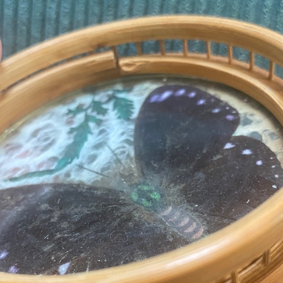 Vintage Rattan Butterfly Coaster Set with Holder - 7 Pieces - Handmade - Picture 9 of 11